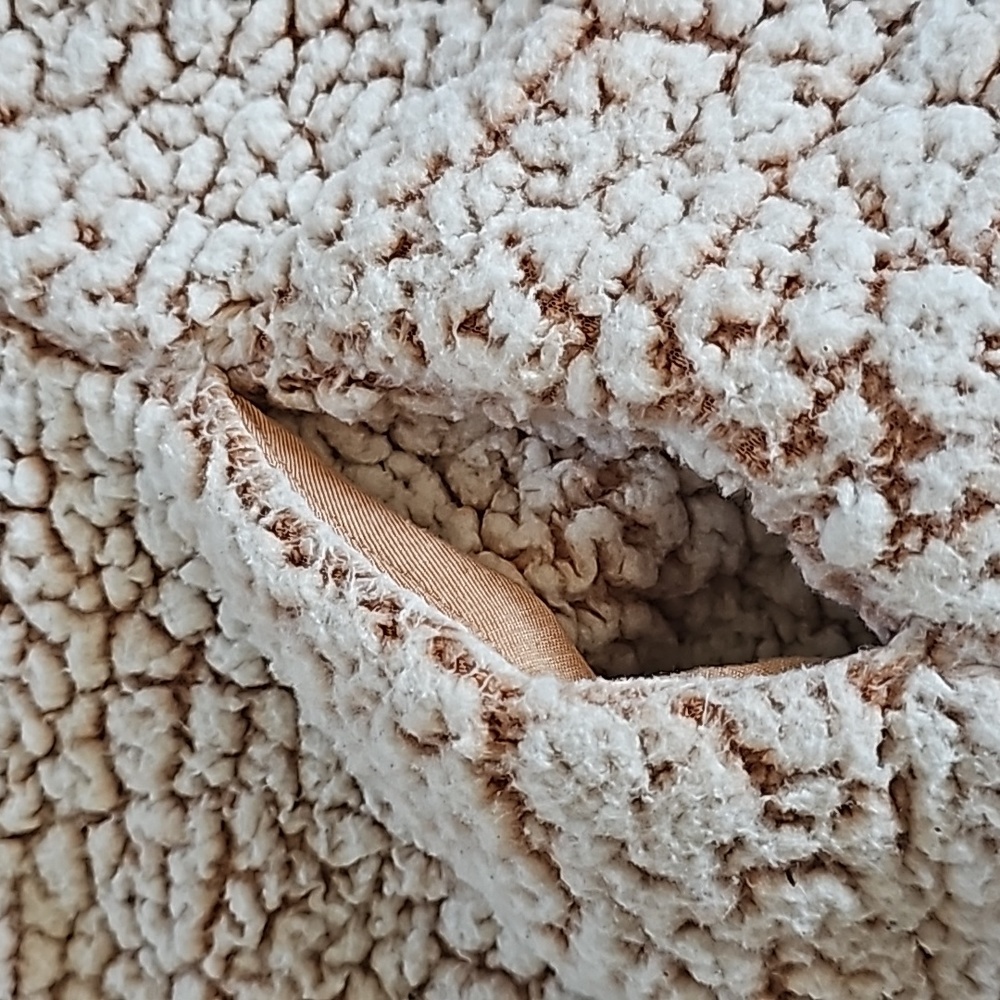 Express One Eleven Teddy Bear Tan Fuzzy Sherpa Sweater Sweatshirt Womens Size XS - Picture 5 of 12